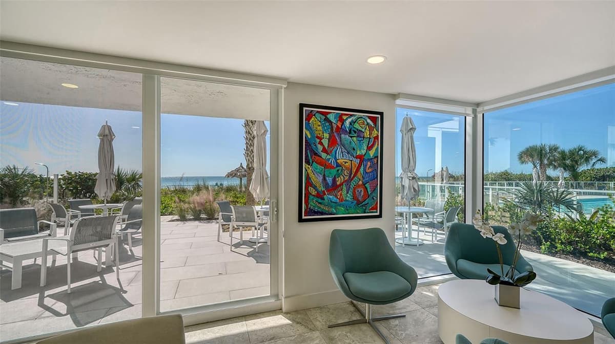 2425 GULF OF MEXICO DRIVE — photo 36 of 48