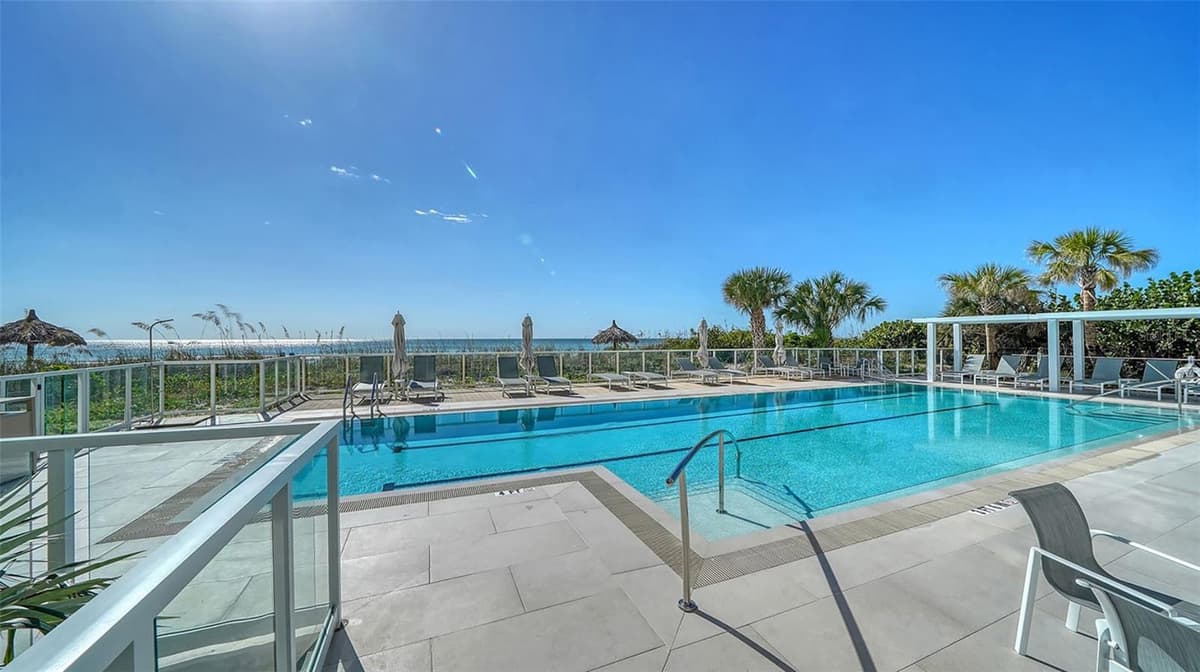 2425 GULF OF MEXICO DRIVE — photo 39 of 48
