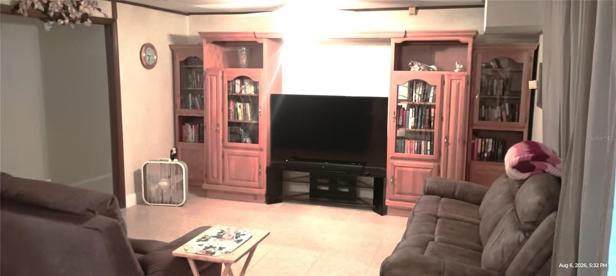 148 HICKS AVENUE — photo 10 of 27