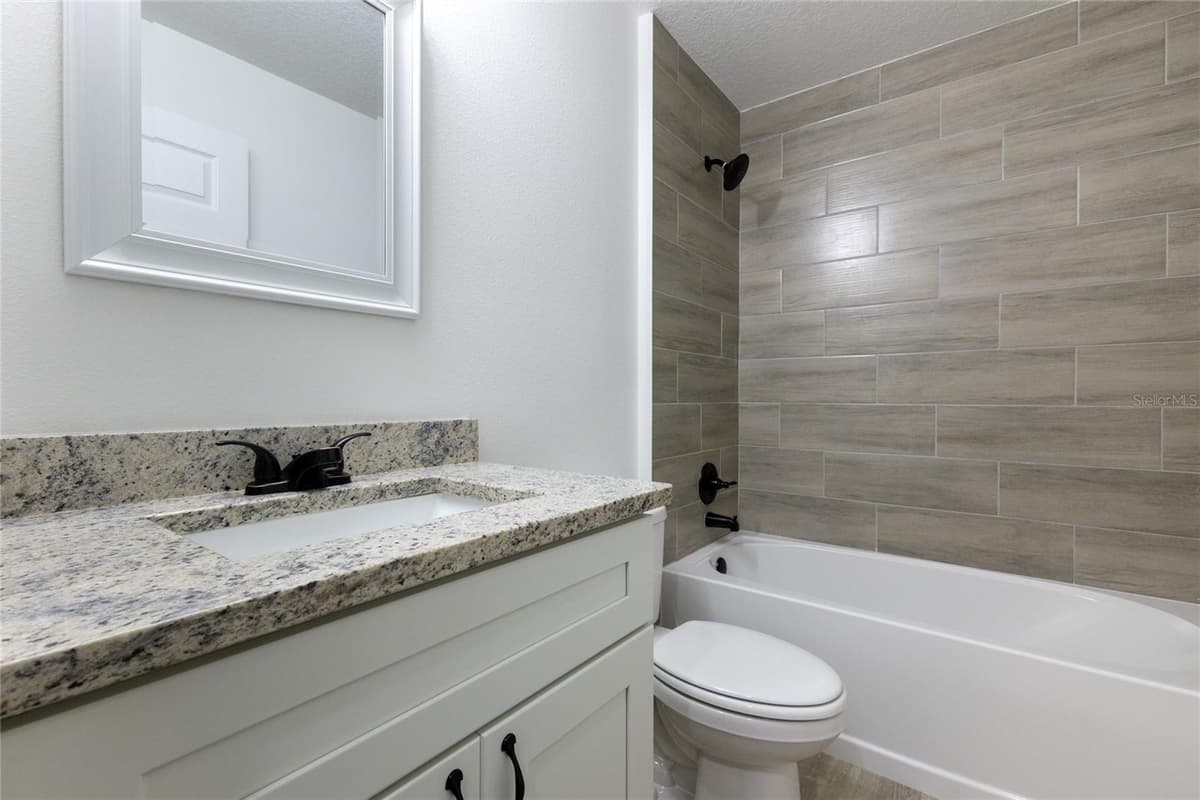 1057 TIMBERLAKE ROAD — photo 35 of 47