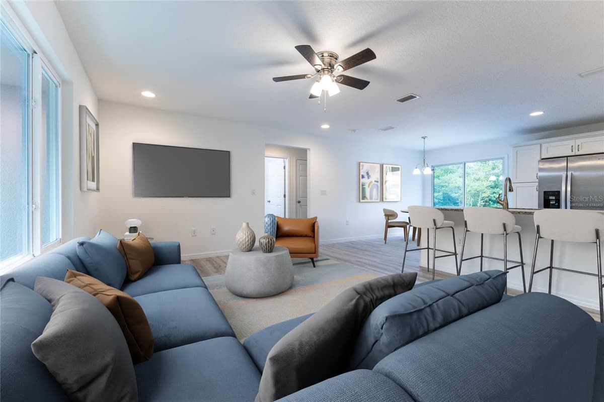1057 TIMBERLAKE ROAD — photo 5 of 47