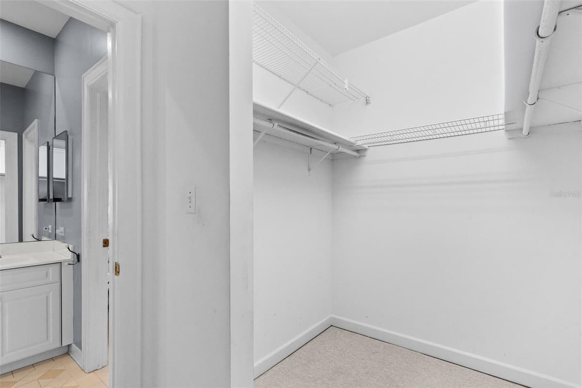 3007 MASON STREET — photo 27 of 34