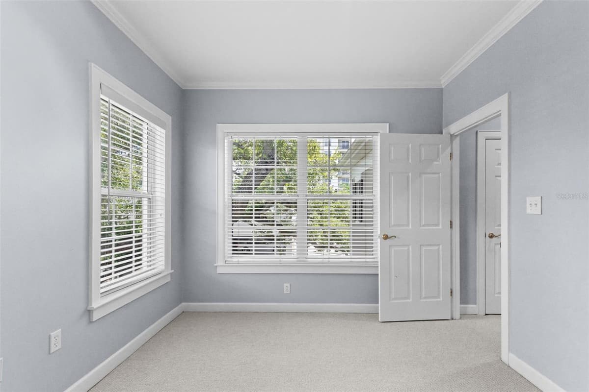 3007 MASON STREET — photo 30 of 34