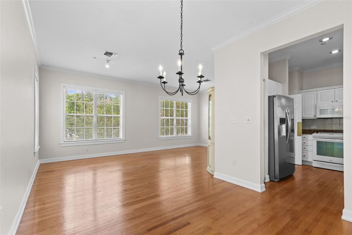 3007 MASON STREET — photo 17 of 34