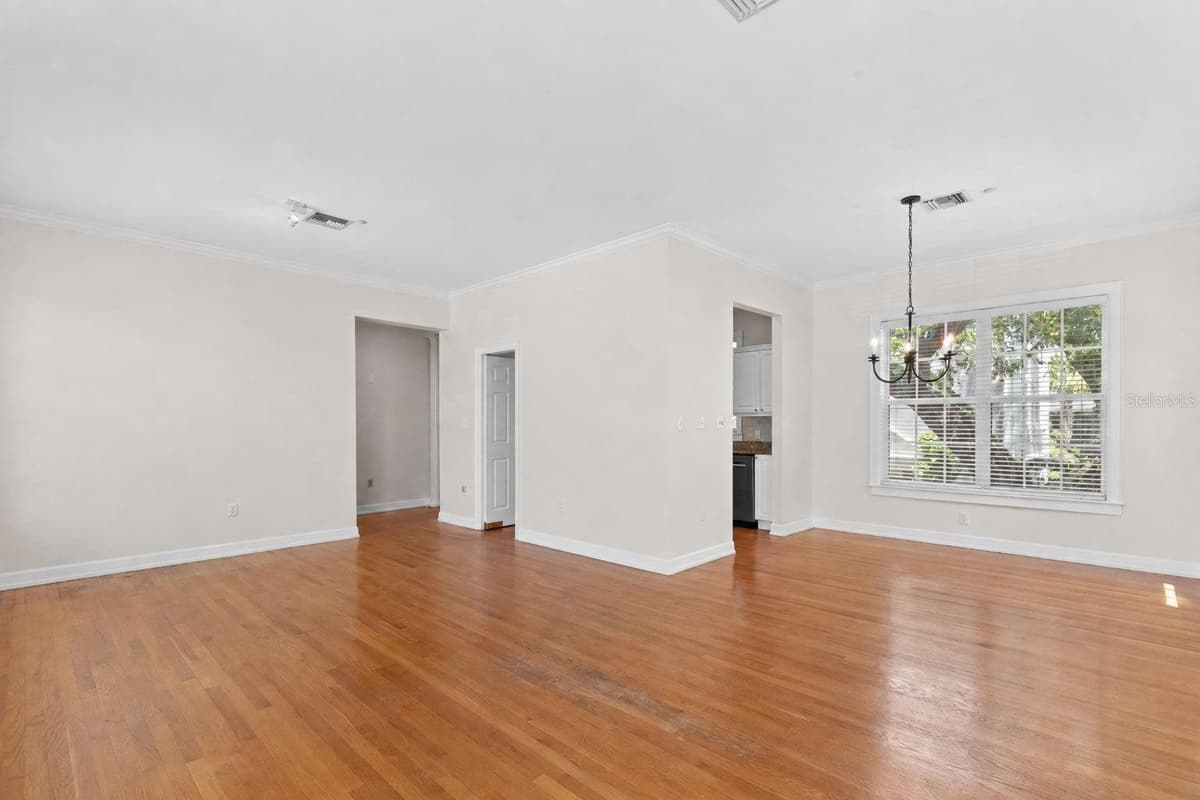 3007 MASON STREET — photo 15 of 34