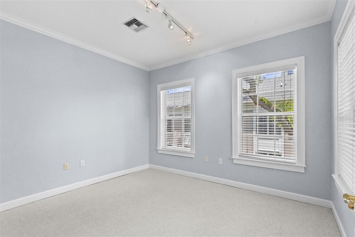 3007 MASON STREET — photo 29 of 34