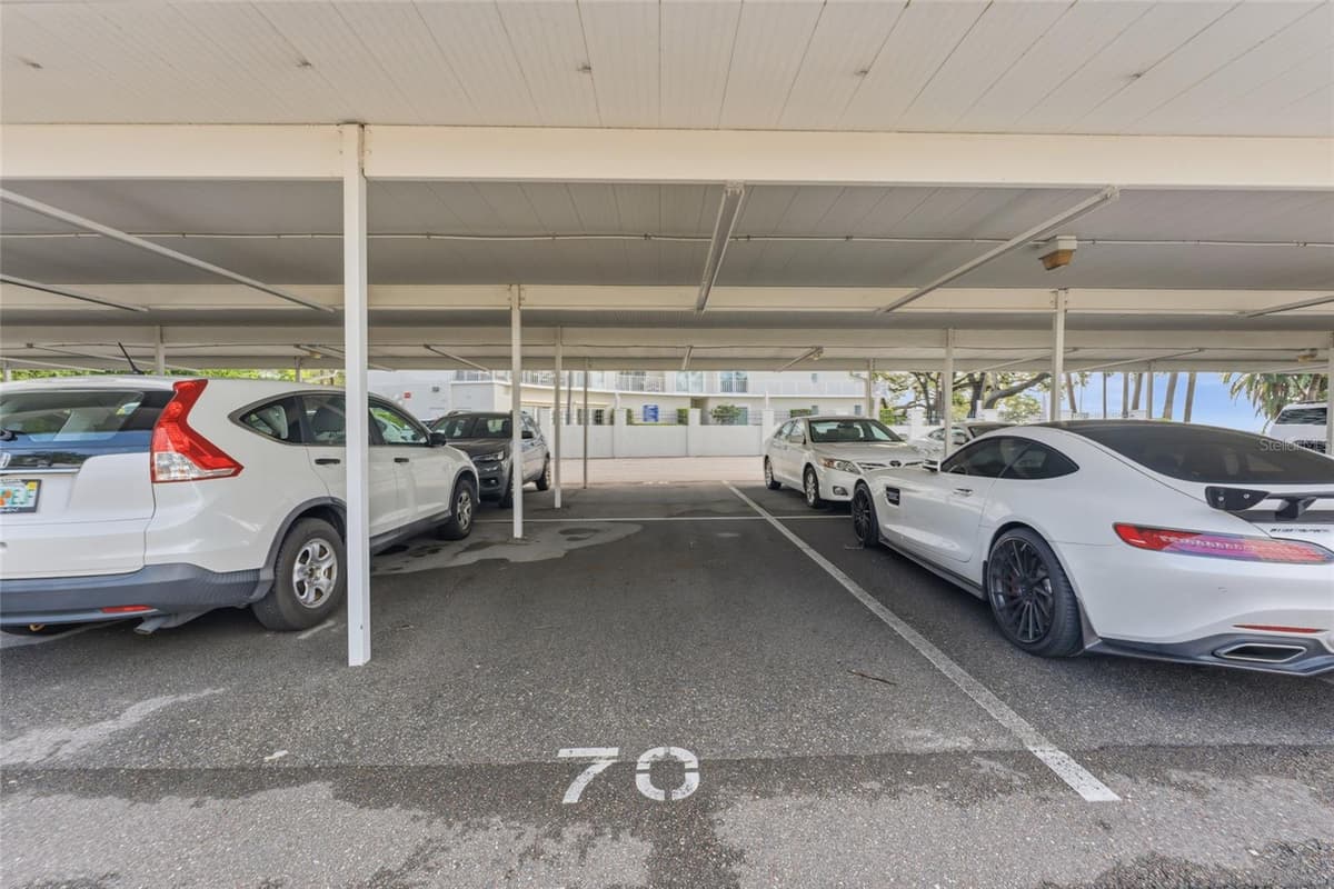 2611 BAYSHORE BOULEVARD — photo 47 of 56