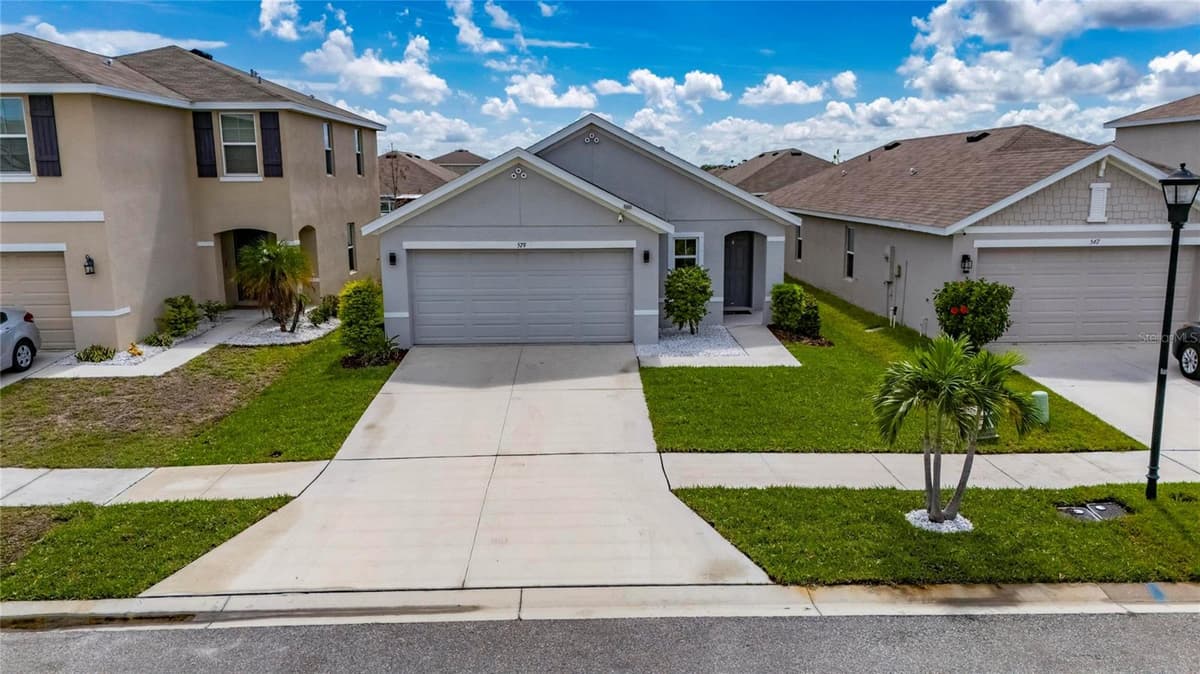 579 OLIVE CONCH STREET — photo 41 of 52