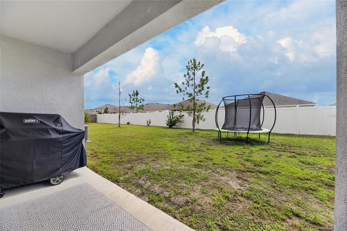 579 OLIVE CONCH STREET — photo 36 of 52