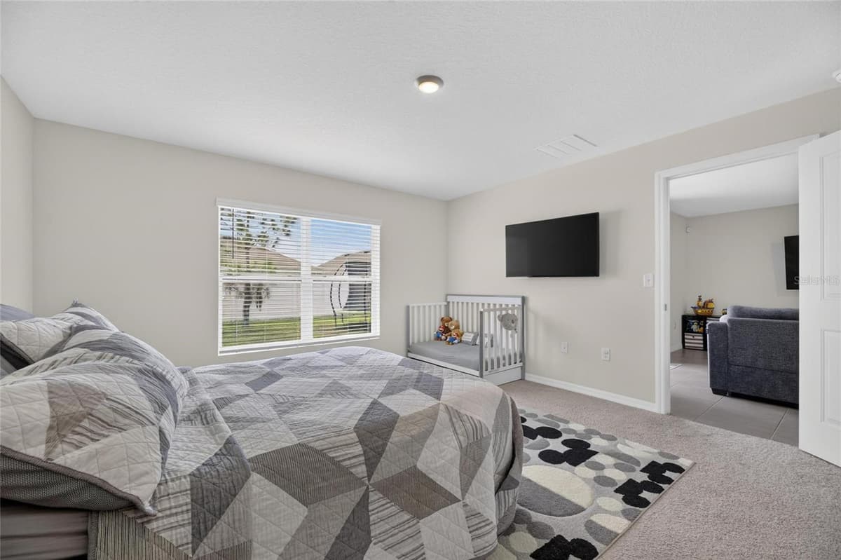 579 OLIVE CONCH STREET — photo 30 of 52