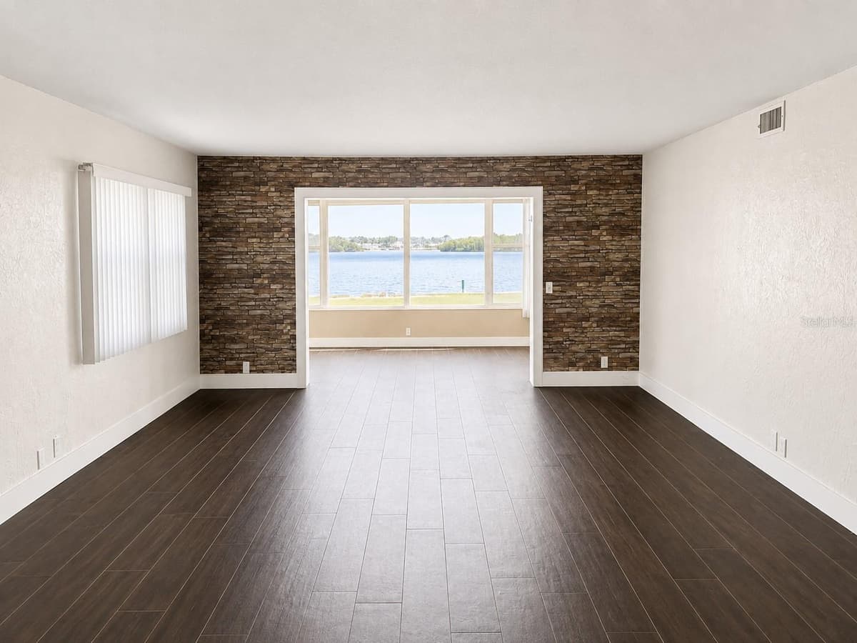 1847 SHORE DRIVE — photo 9 of 25
