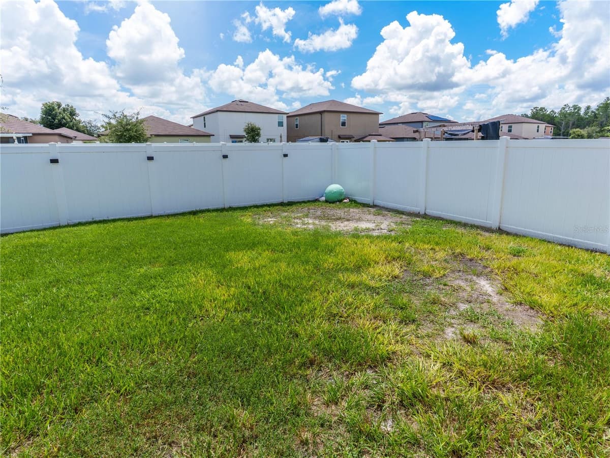 13693 NEWBRIDGE STREET — photo 36 of 41