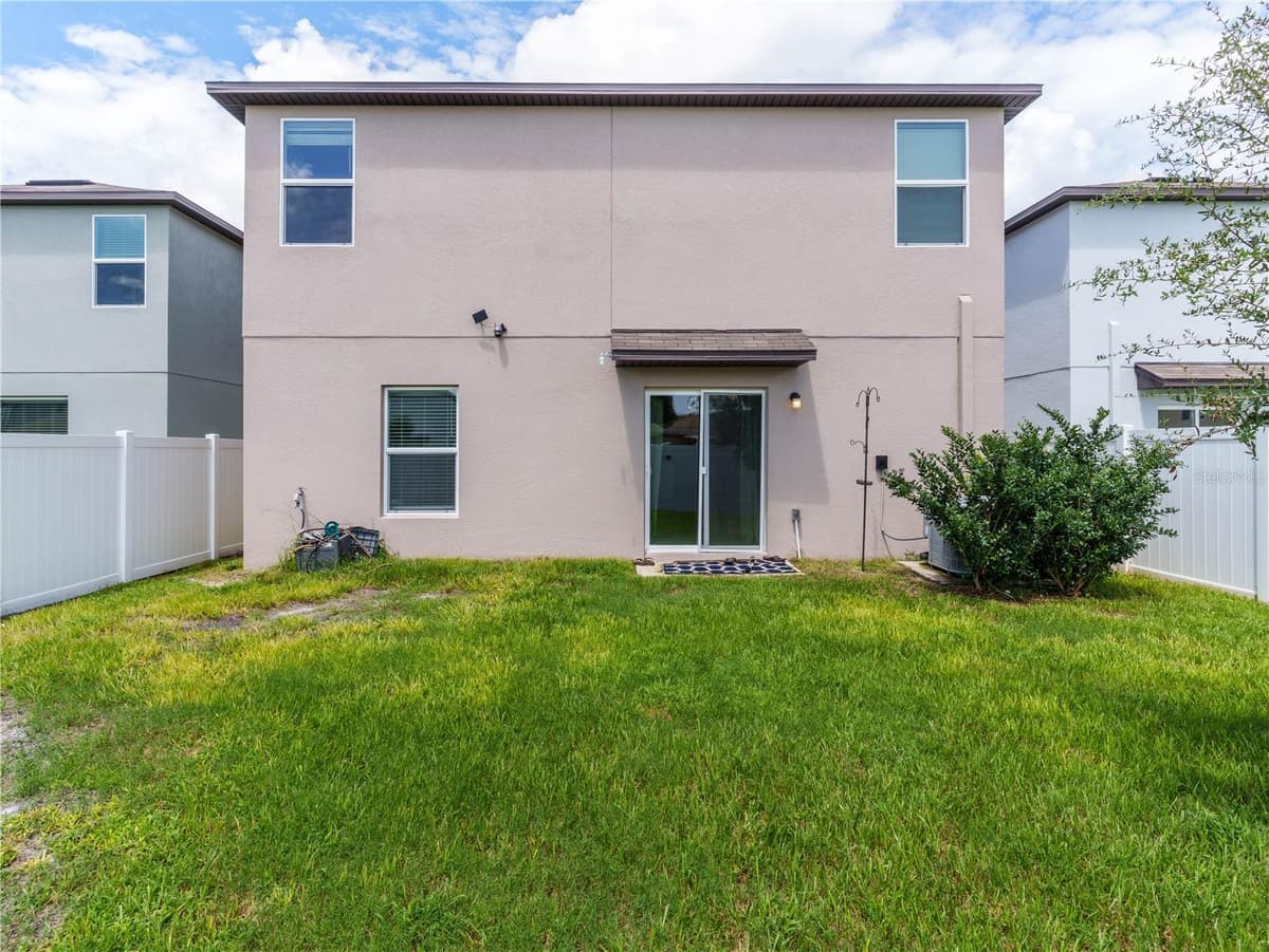 13693 NEWBRIDGE STREET — photo 38 of 41