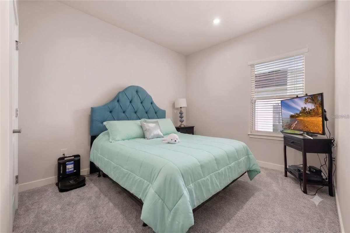 11182 NELLIE CROSSING CIRCLE — photo 19 of 32