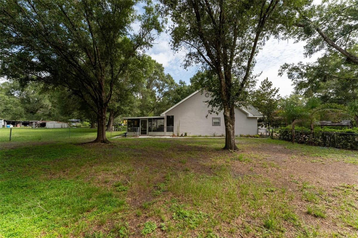 15370 APACHE DRIVE — photo 27 of 35