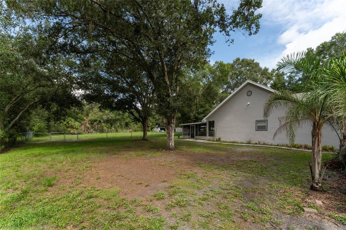 15370 APACHE DRIVE — photo 34 of 35