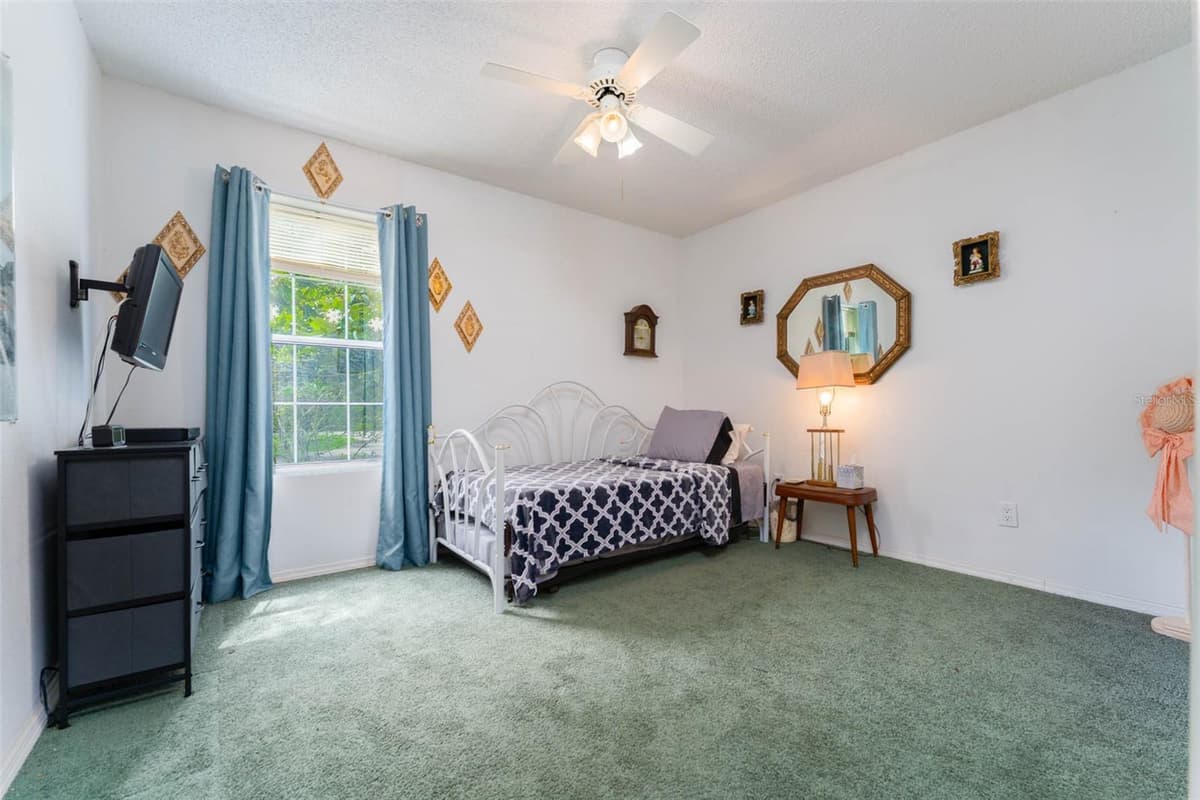 15370 APACHE DRIVE — photo 17 of 35