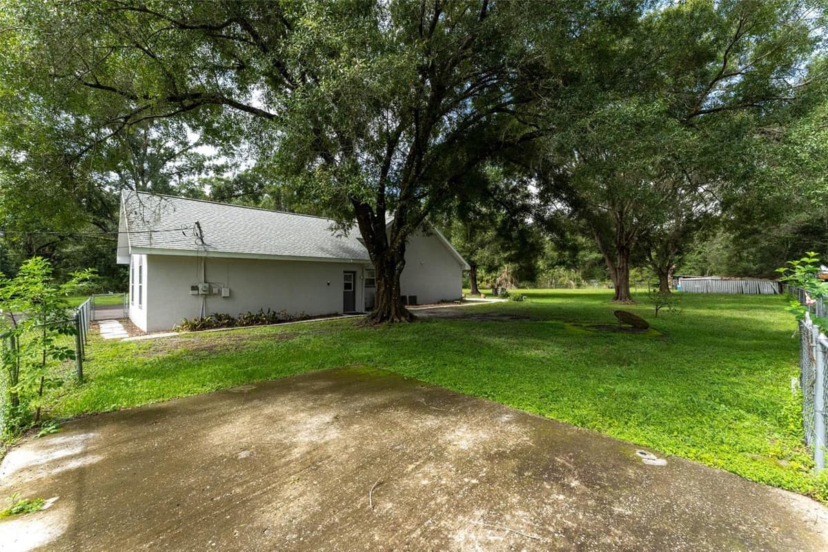 15370 APACHE DRIVE — photo 28 of 35