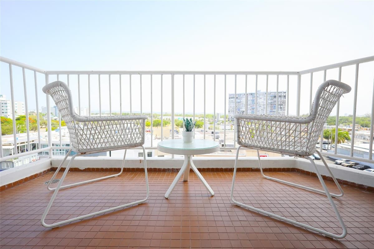 5349 AVE. ISLA VERDE — photo 13 of 39