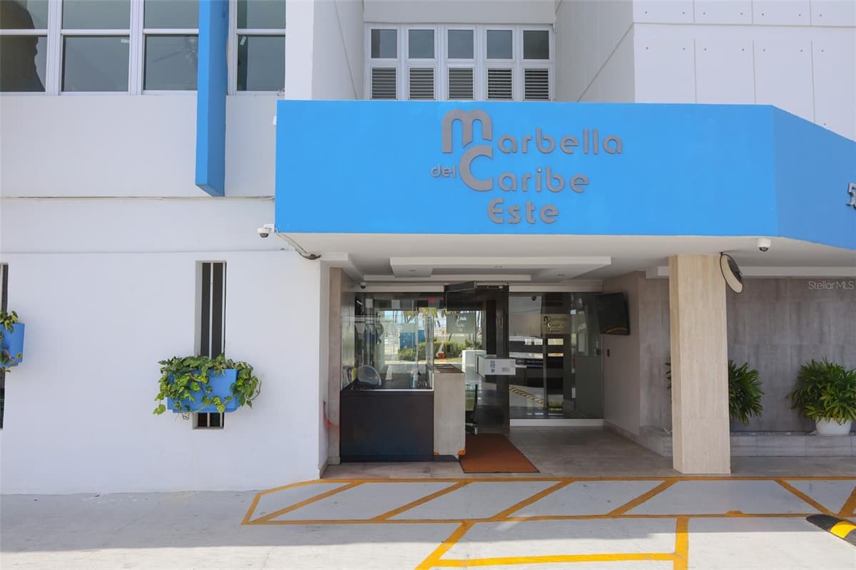 5349 AVE. ISLA VERDE — photo 38 of 39