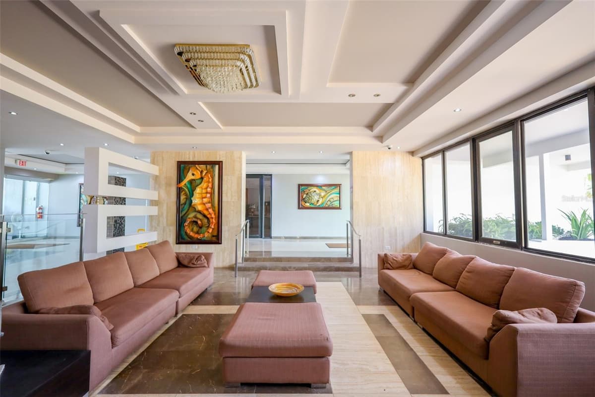 5349 AVE. ISLA VERDE — photo 4 of 39