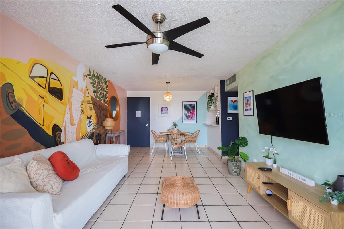 5349 AVE. ISLA VERDE — photo 7 of 39