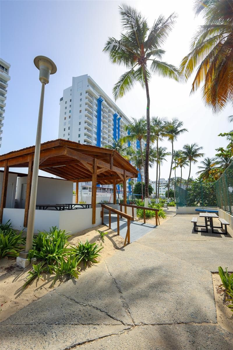 5349 AVE. ISLA VERDE — photo 29 of 39