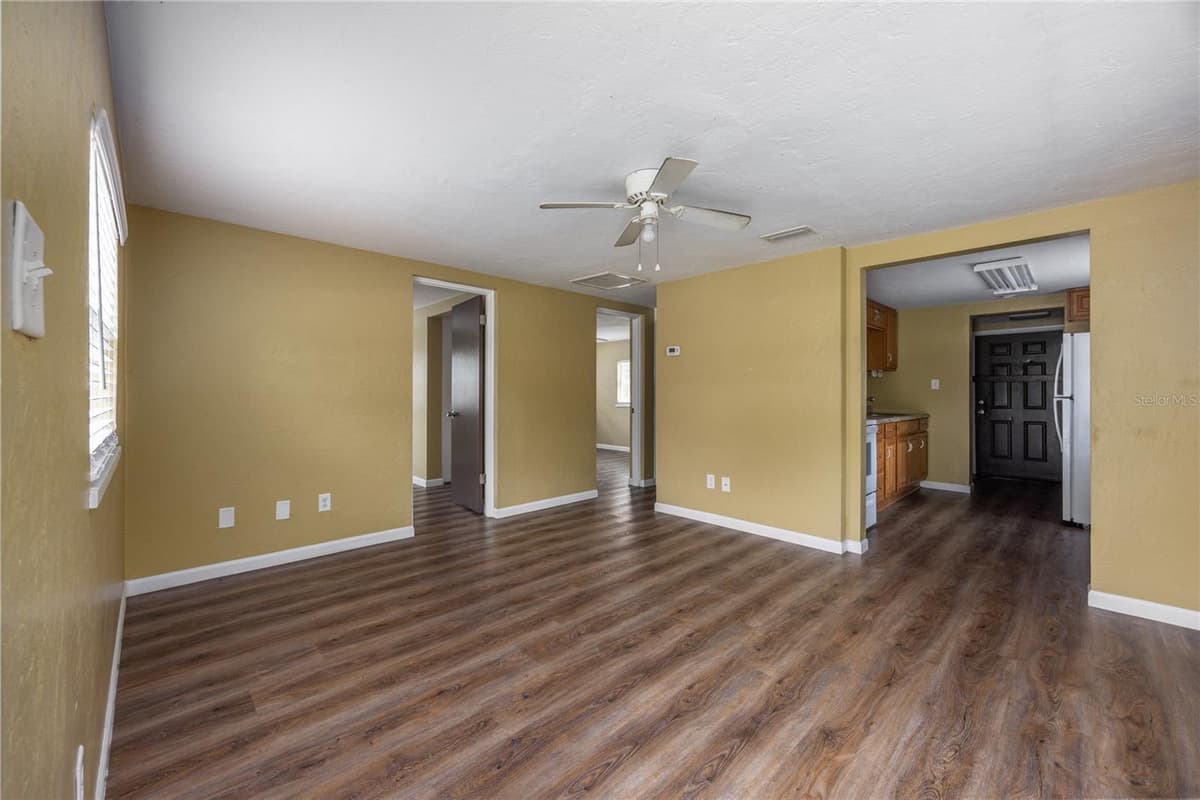 2220 46TH TERRACE — photo 5 of 17