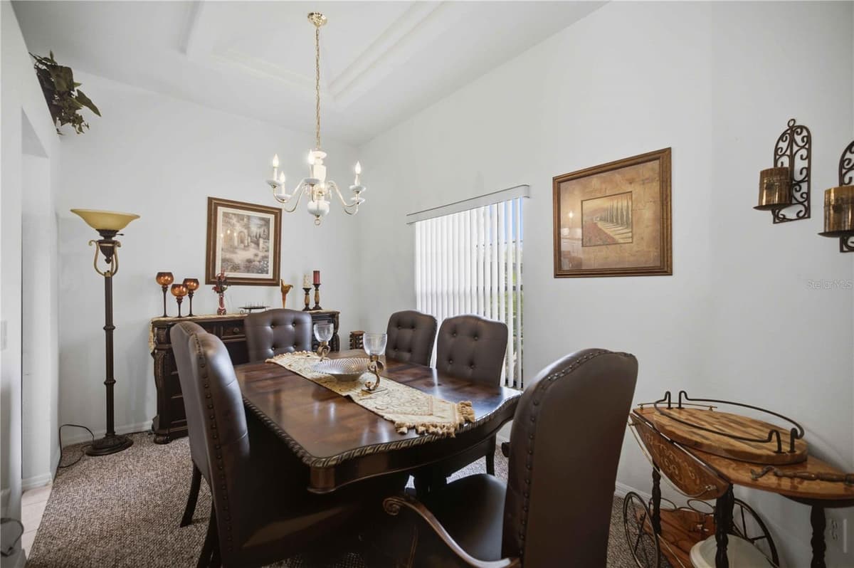 4710 MUSTANG BOULEVARD — photo 15 of 40