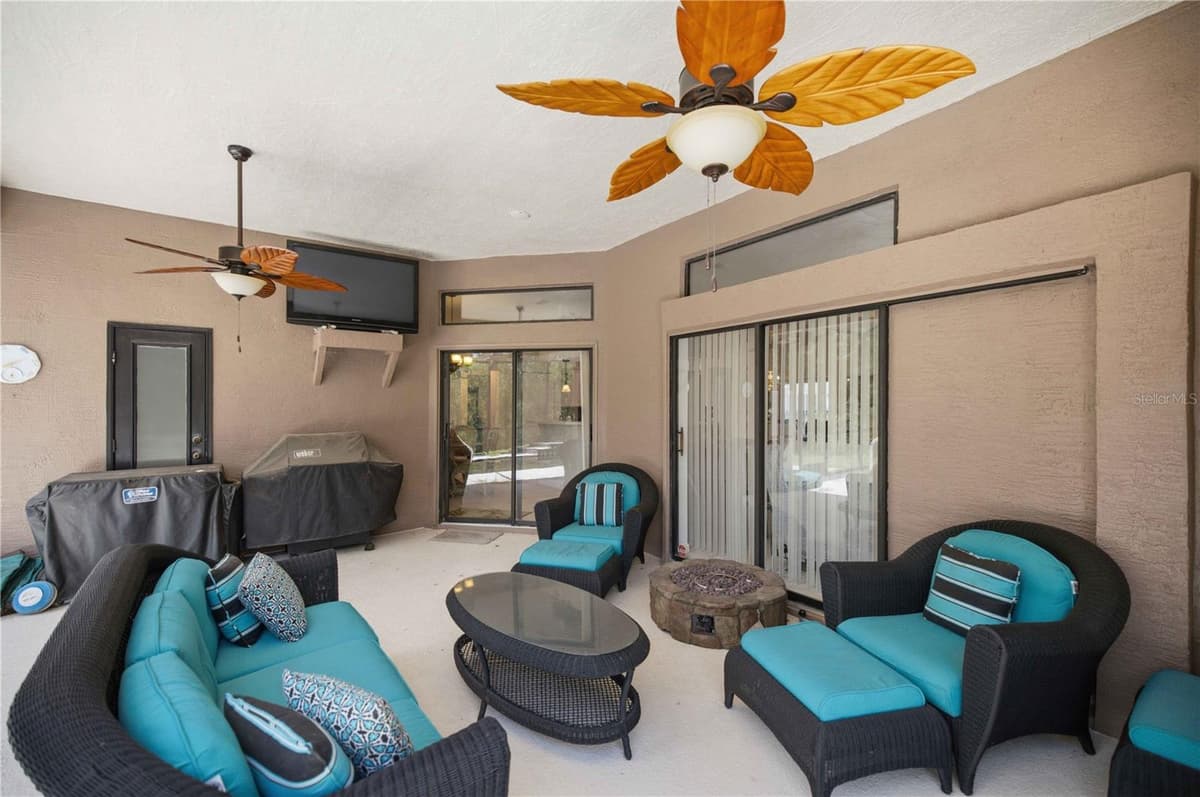 4710 MUSTANG BOULEVARD — photo 31 of 40