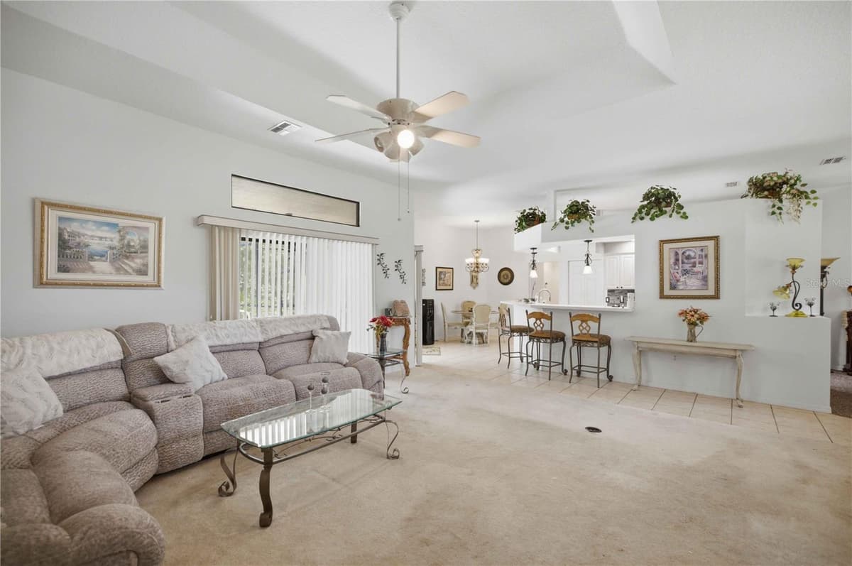 4710 MUSTANG BOULEVARD — photo 11 of 40