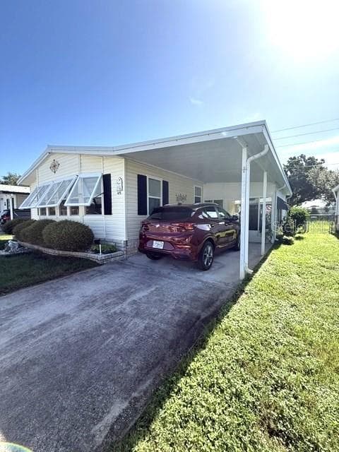 1001 STARKEY ROAD — photo 2 of 21