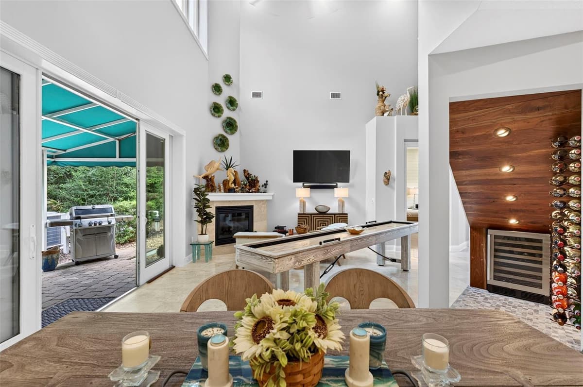 4616 OAK HAMMOCK COURT — photo 17 of 84