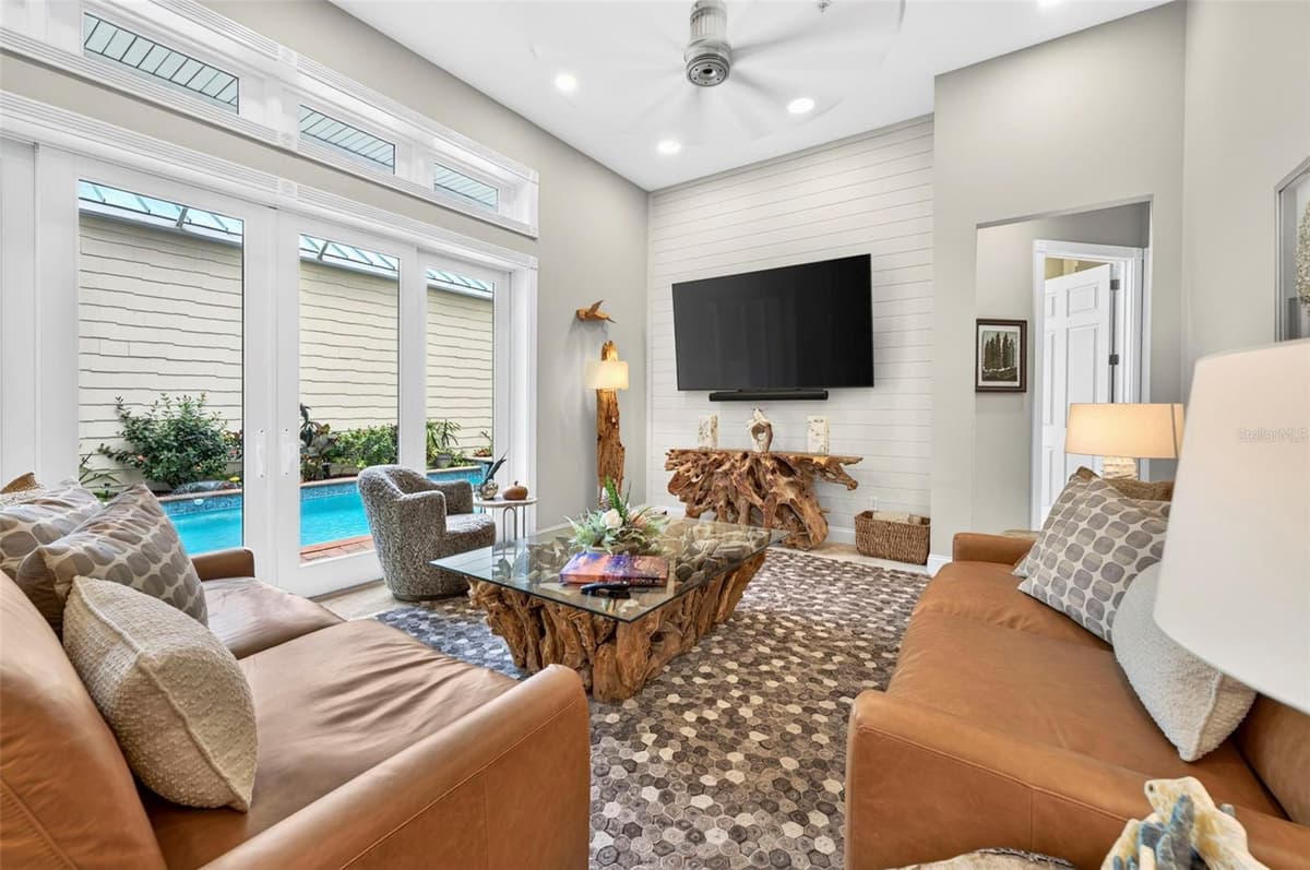 4616 OAK HAMMOCK COURT — photo 22 of 84
