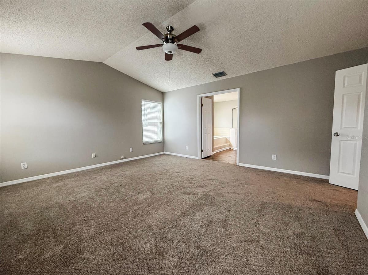2609 CRESTFIELD DRIVE — photo 14 of 23