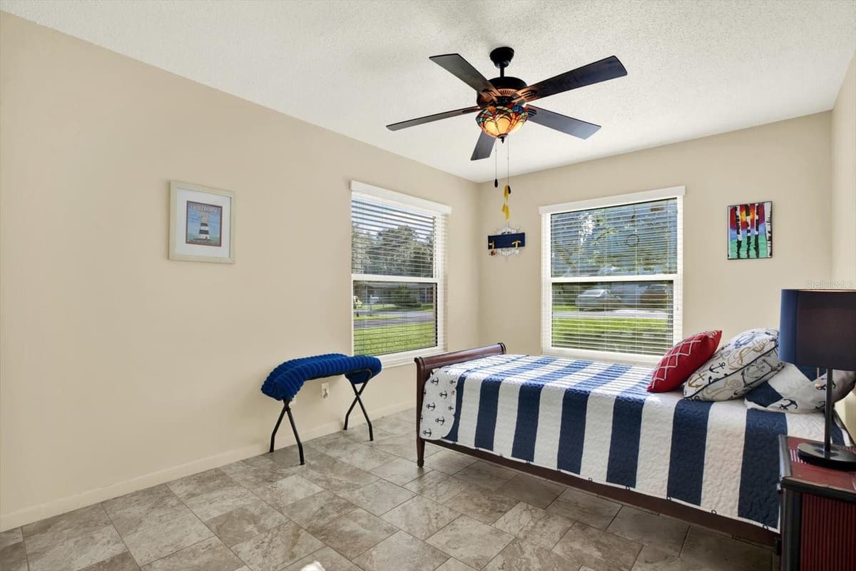 4064 CONCORD DRIVE — photo 36 of 46