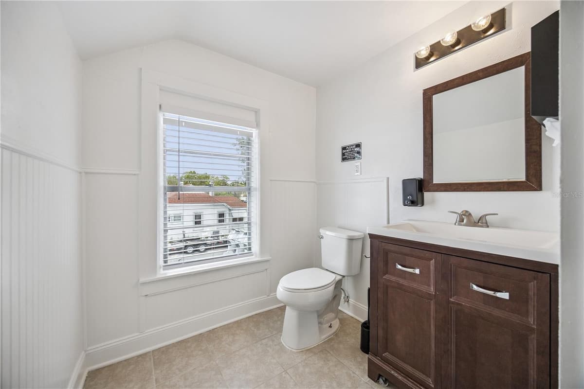25 PINECREST AVENUE — photo 32 of 52