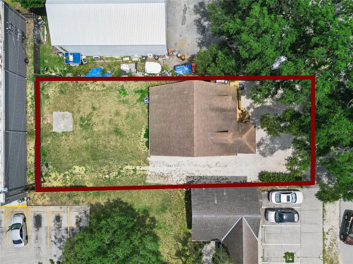 25 PINECREST AVENUE — photo 38 of 52