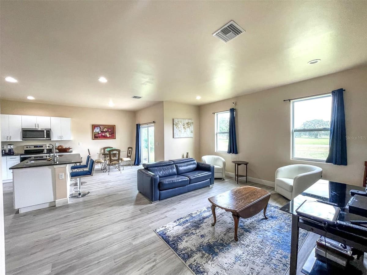 2013 ODESSA CIRCLE — photo 13 of 61