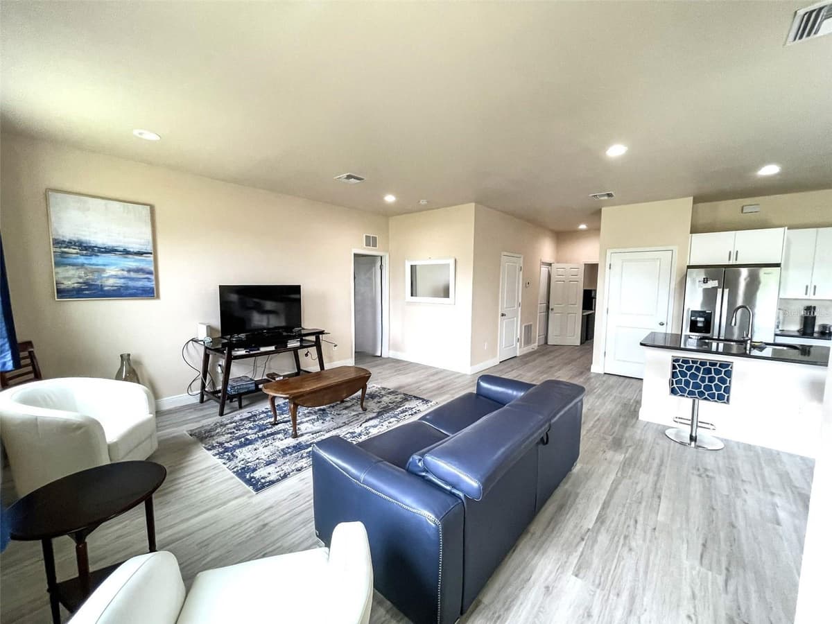 2013 ODESSA CIRCLE — photo 16 of 61