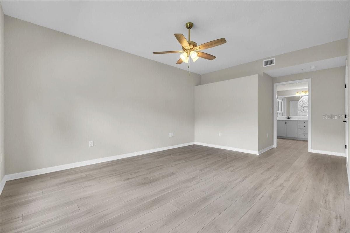 7146 STRAND CIRCLE — photo 17 of 55