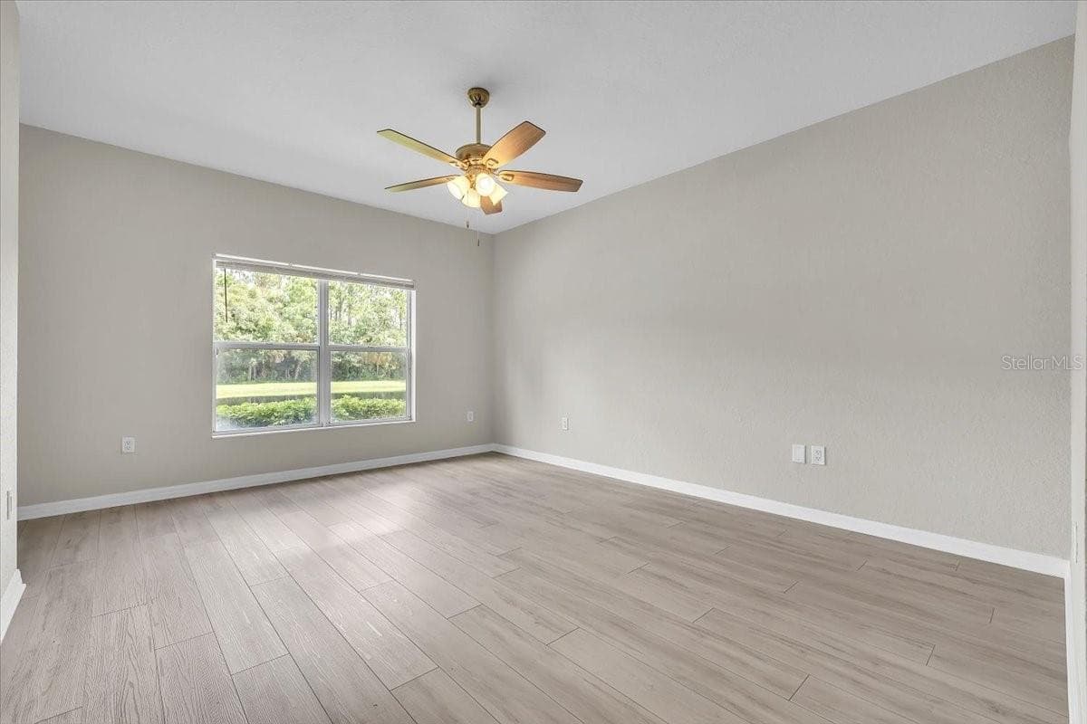 7146 STRAND CIRCLE — photo 15 of 55