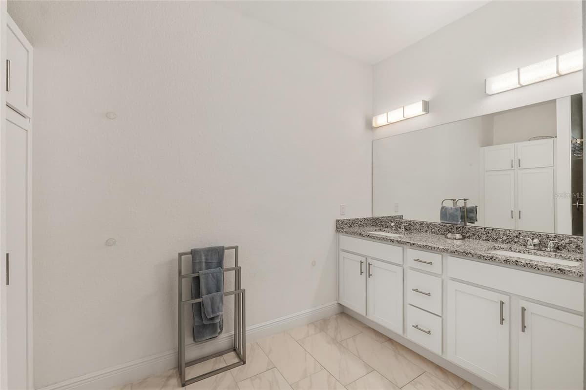 4321 106TH PLACE — photo 38 of 82