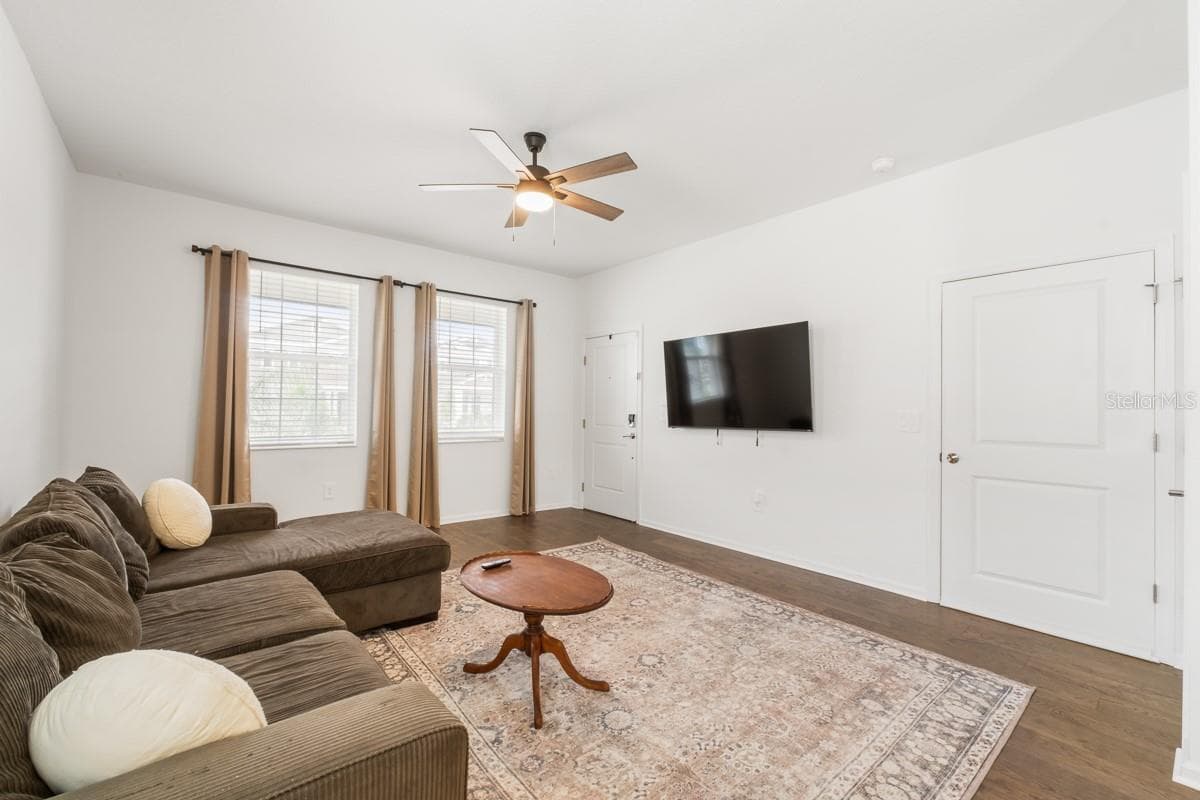 3204 ARMSTRONG AVENUE — photo 15 of 40