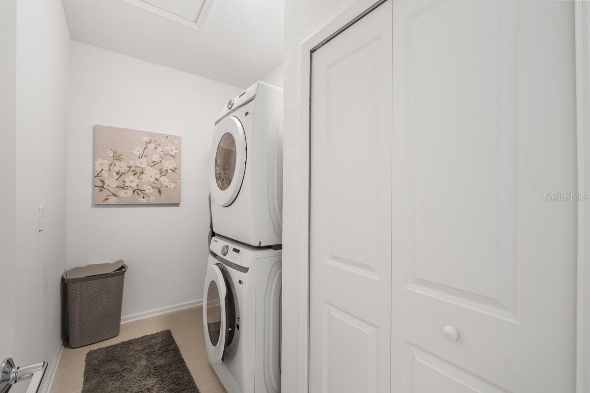 3204 ARMSTRONG AVENUE — photo 18 of 40