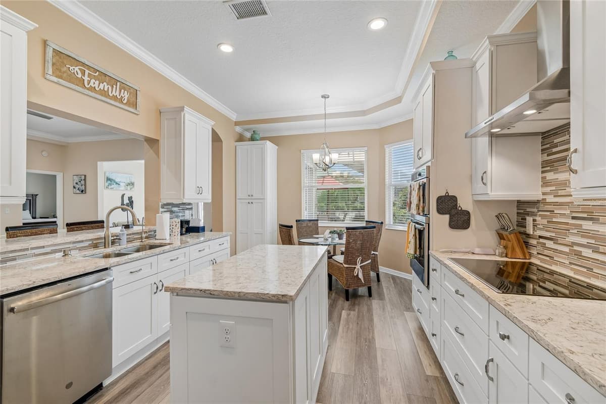 1119 VILLEROY DRIVE — photo 20 of 63