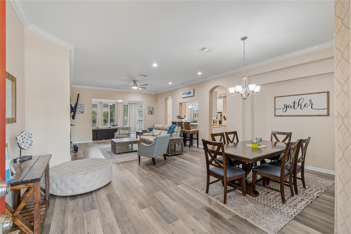 1119 VILLEROY DRIVE — photo 6 of 63