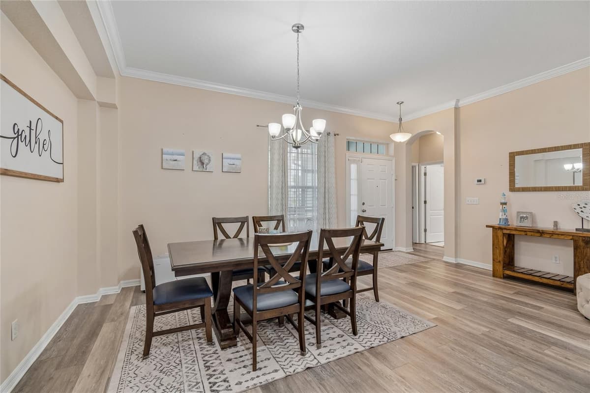 1119 VILLEROY DRIVE — photo 9 of 63
