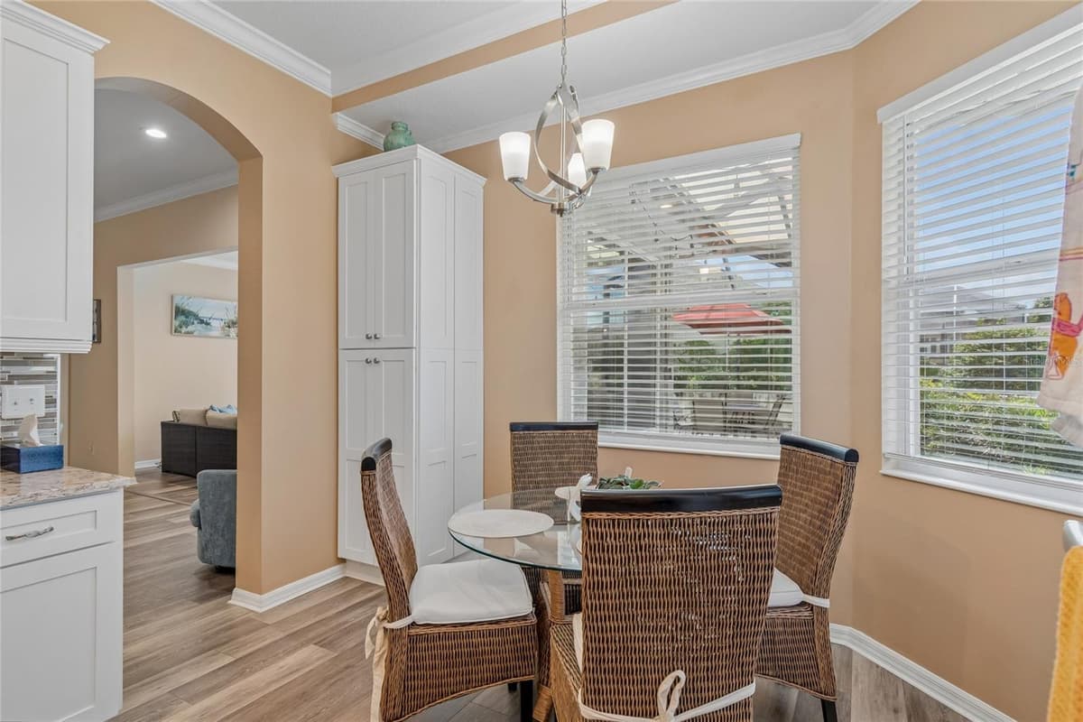 1119 VILLEROY DRIVE — photo 14 of 63