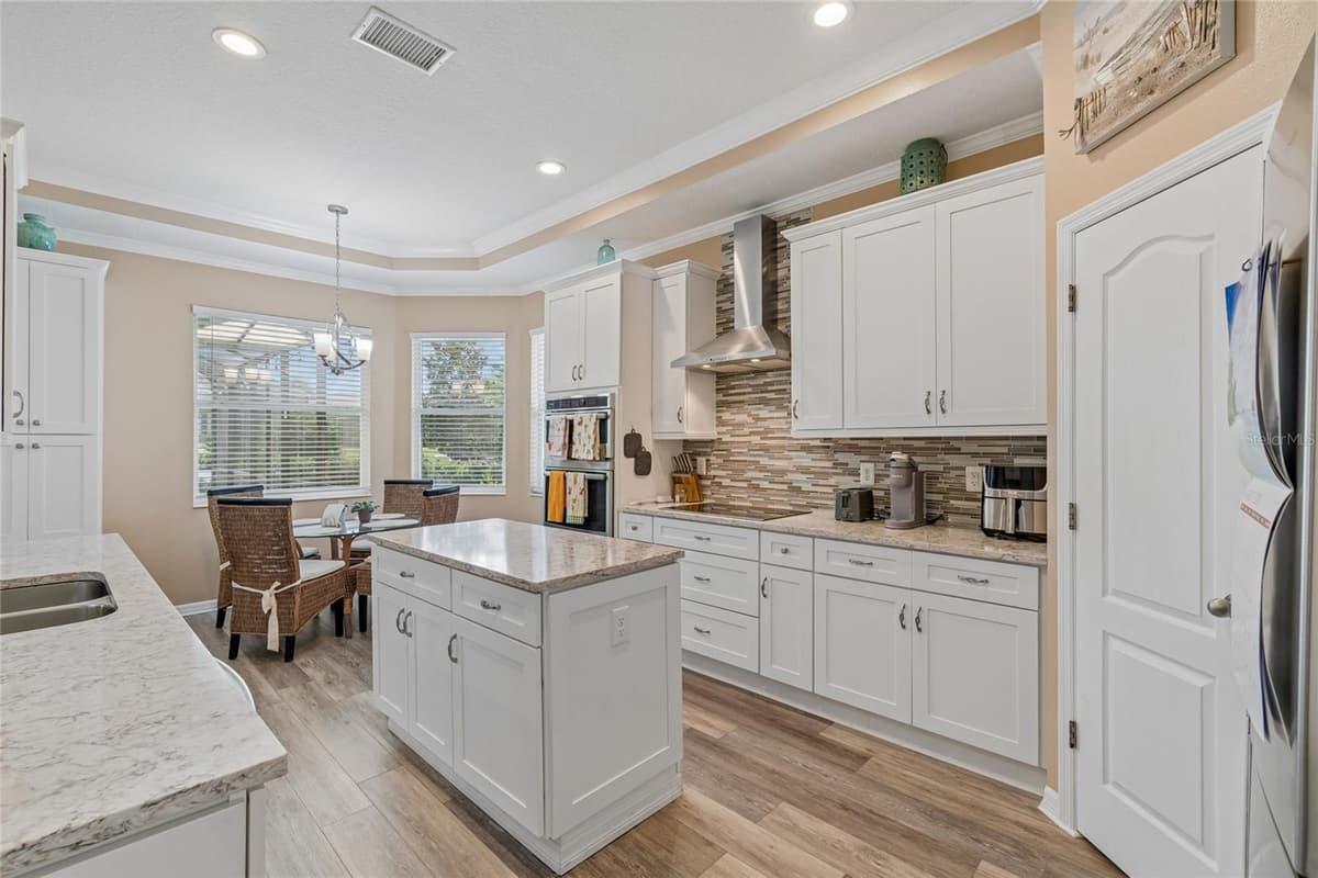 1119 VILLEROY DRIVE — photo 31 of 63